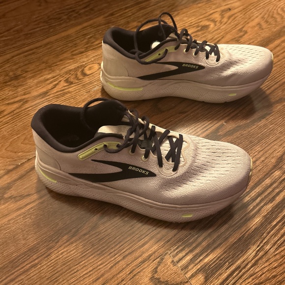Brooks Ghost Max Sneakers - Picture 3 of 7